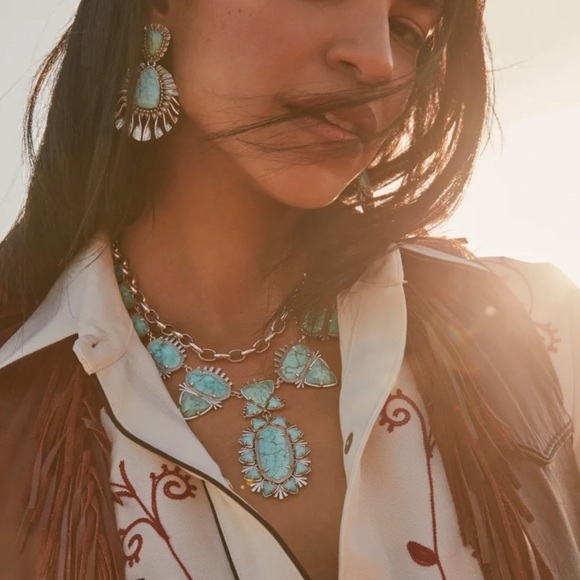 Yellow Rose Kendra Scott Sunday Hours South Congress Kendra Scott